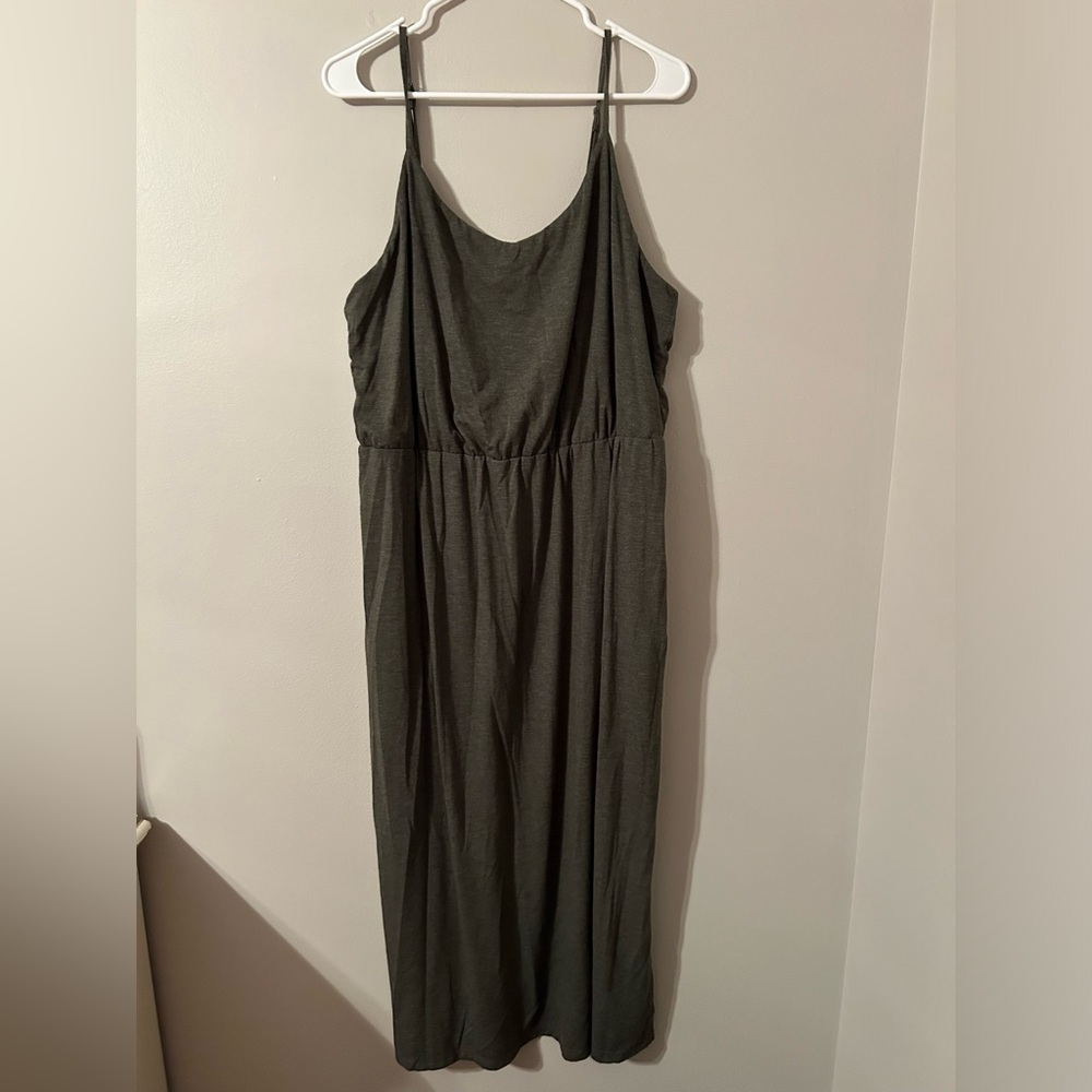 Casual Midi Woman Dress w/ Adjustable Straps and Pockets